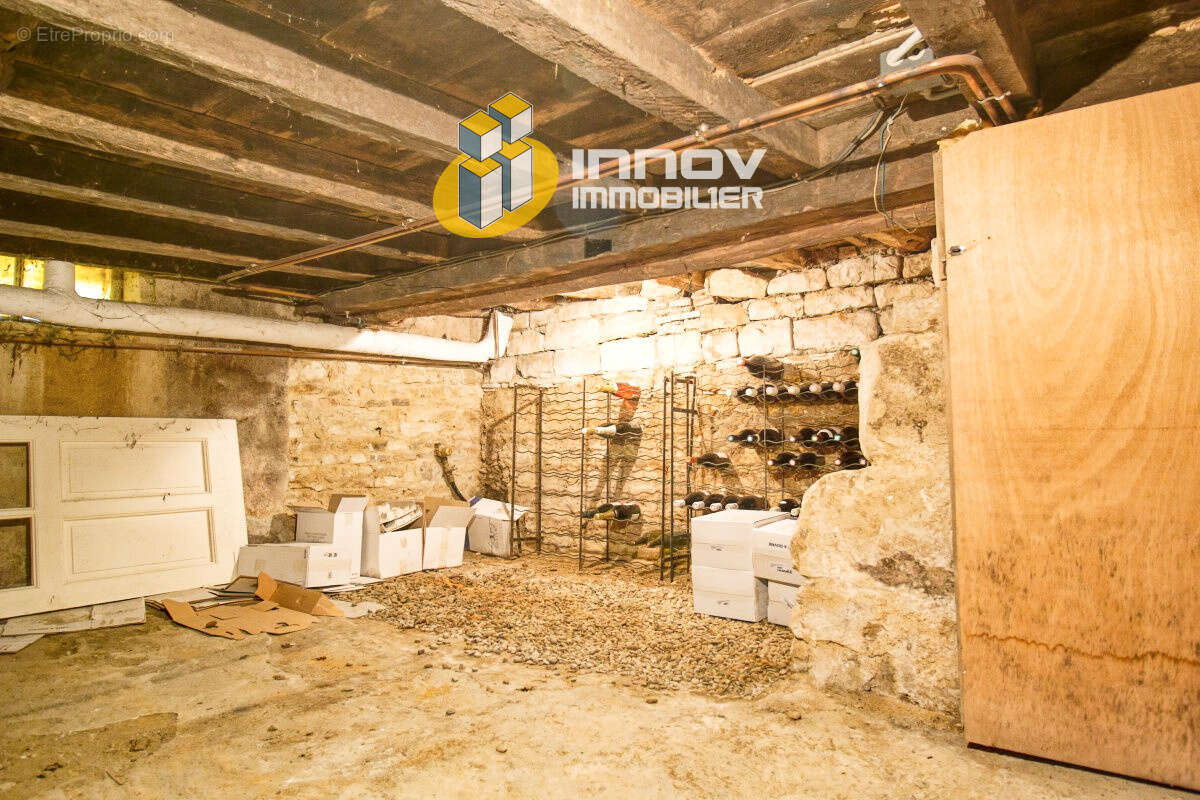 Maison à SAINT-LOUP-DE-VARENNES