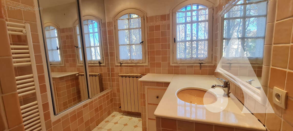 Maison à SALERNES