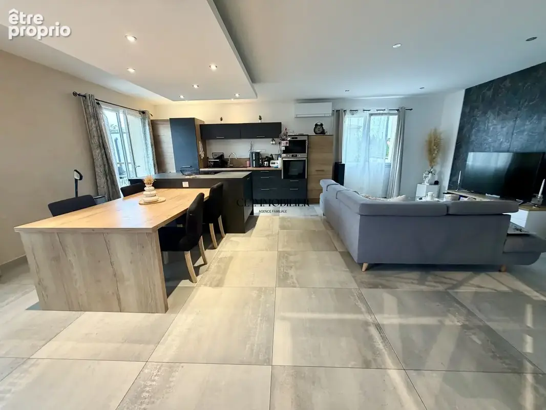 Maison 5 pièces 144 m² à vendre à Andrezieux-Boutheon (42160) - photo 3