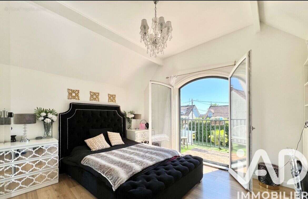 Photo 5 - Maison à CHELLES