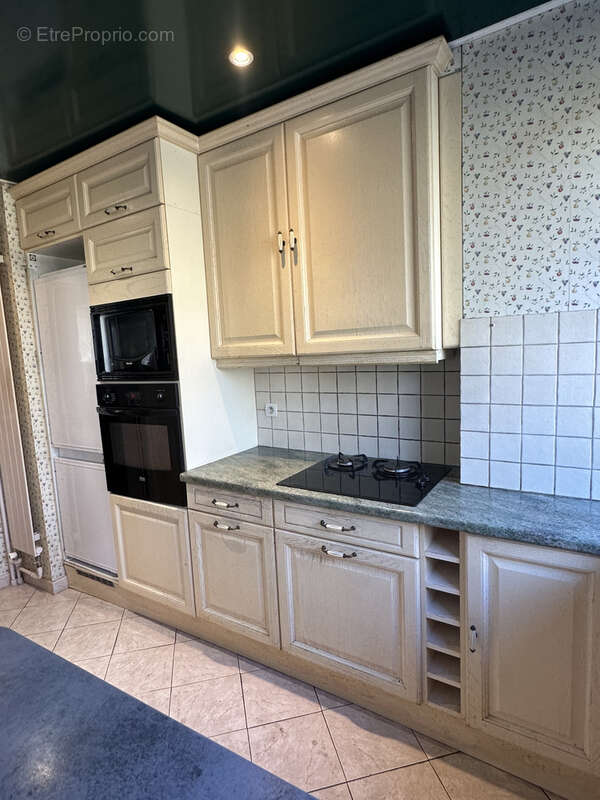 Appartement à VAUX-LE-PENIL