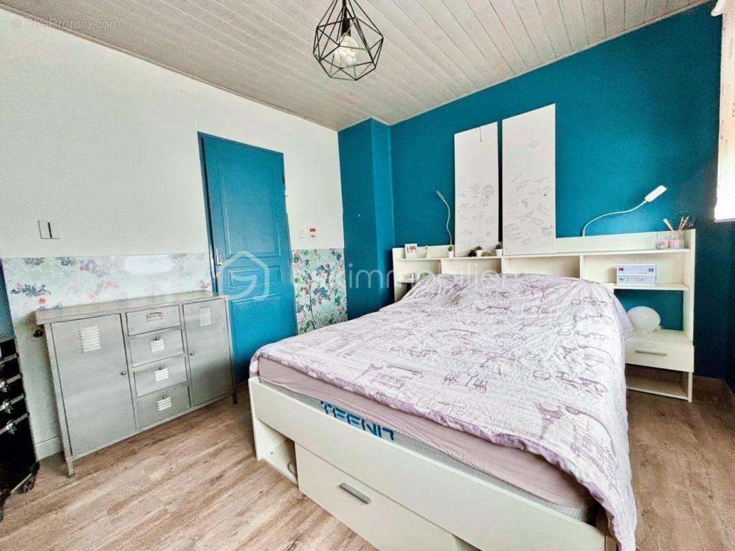 Maison à DOUCHY-LES-MINES