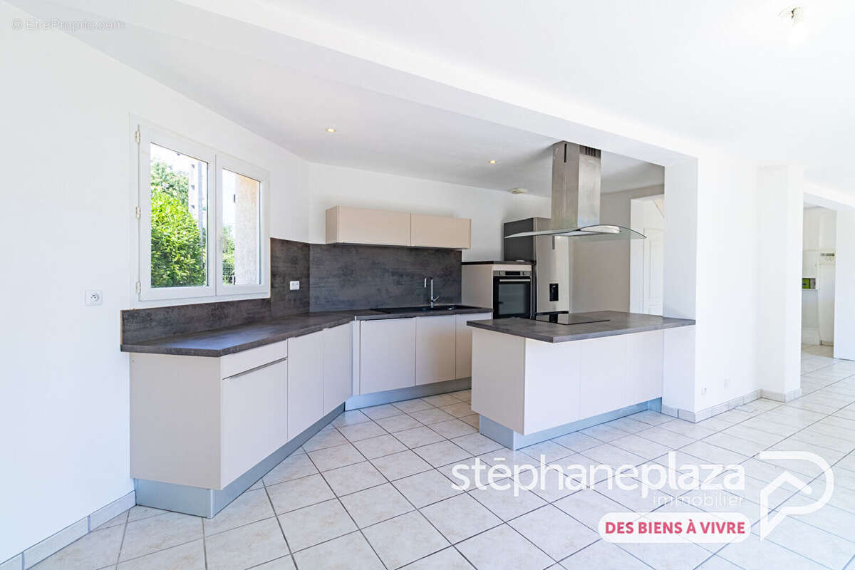 Maison Tossiat 4 pièces - photo 2