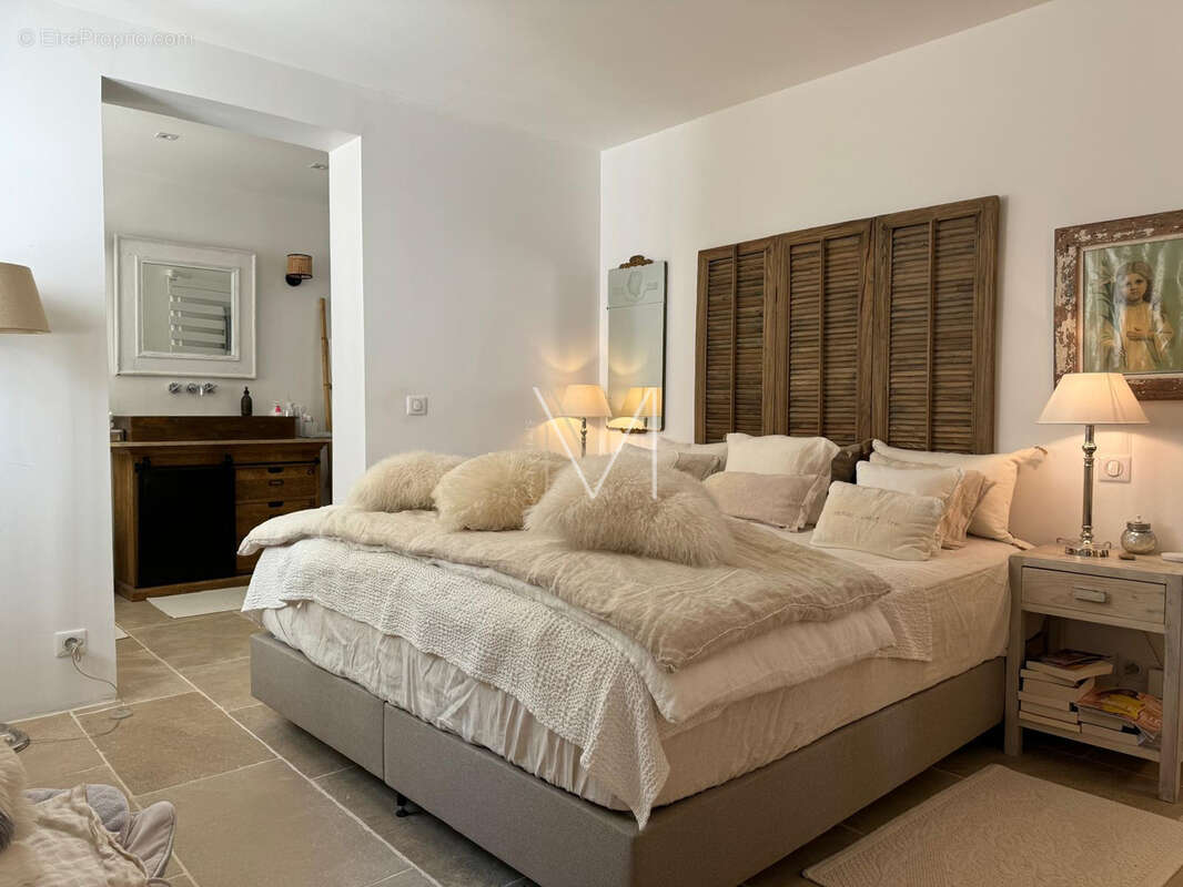 Appartement avec jardin a st tropez en hyper centre / place des lices a pied / byblos et tigrr - photo 10
