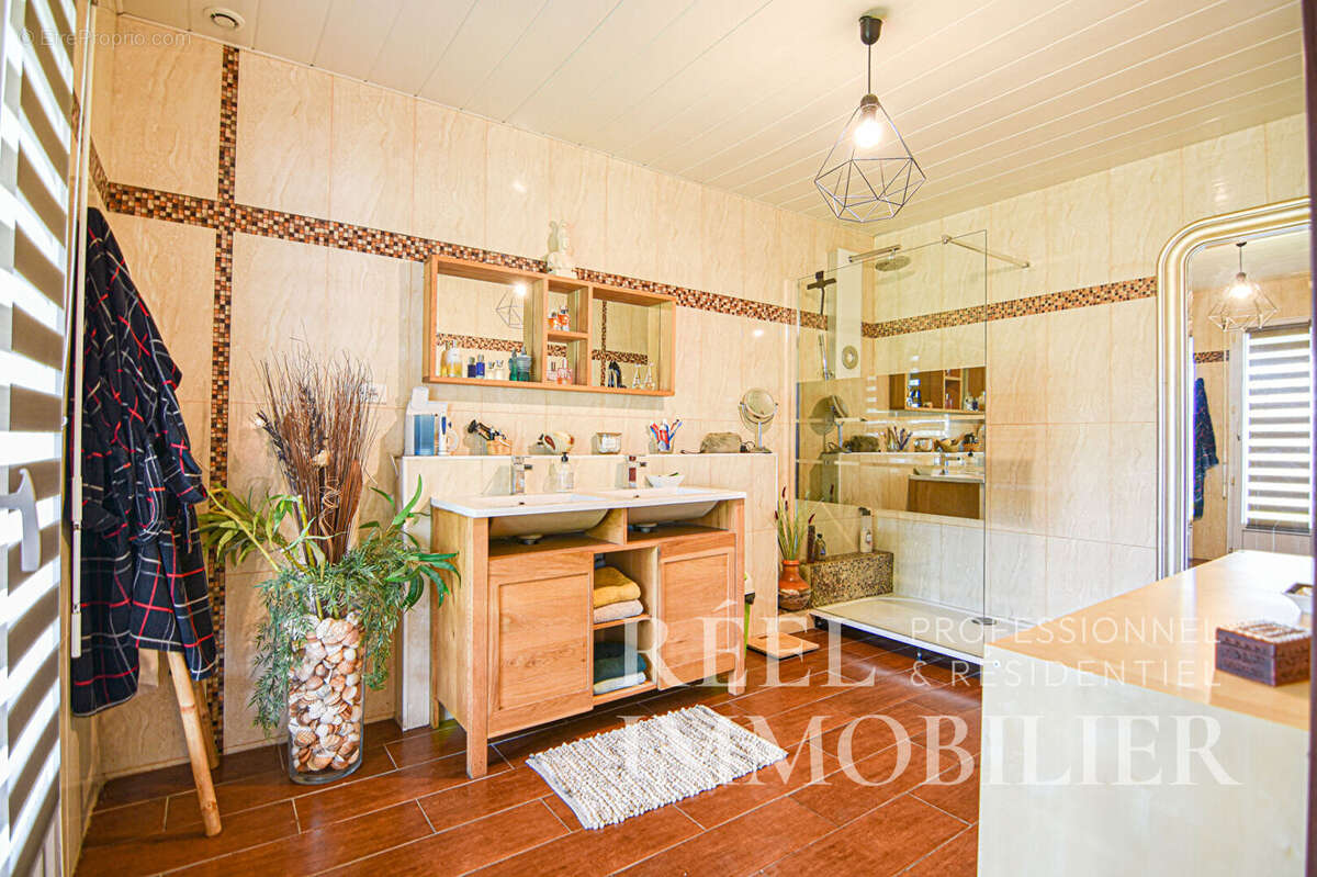 Maison à NOUGAROULET