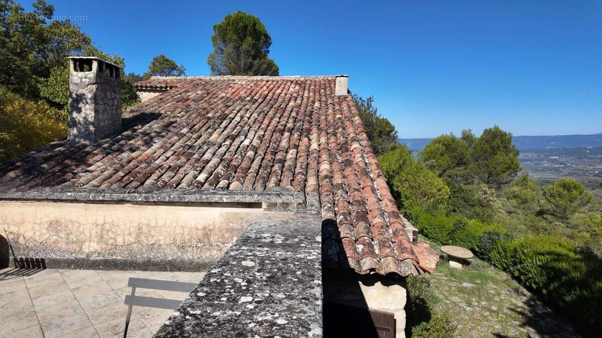 Maison à BONNIEUX