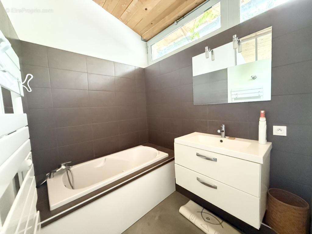 Maison à LE BEAUCET