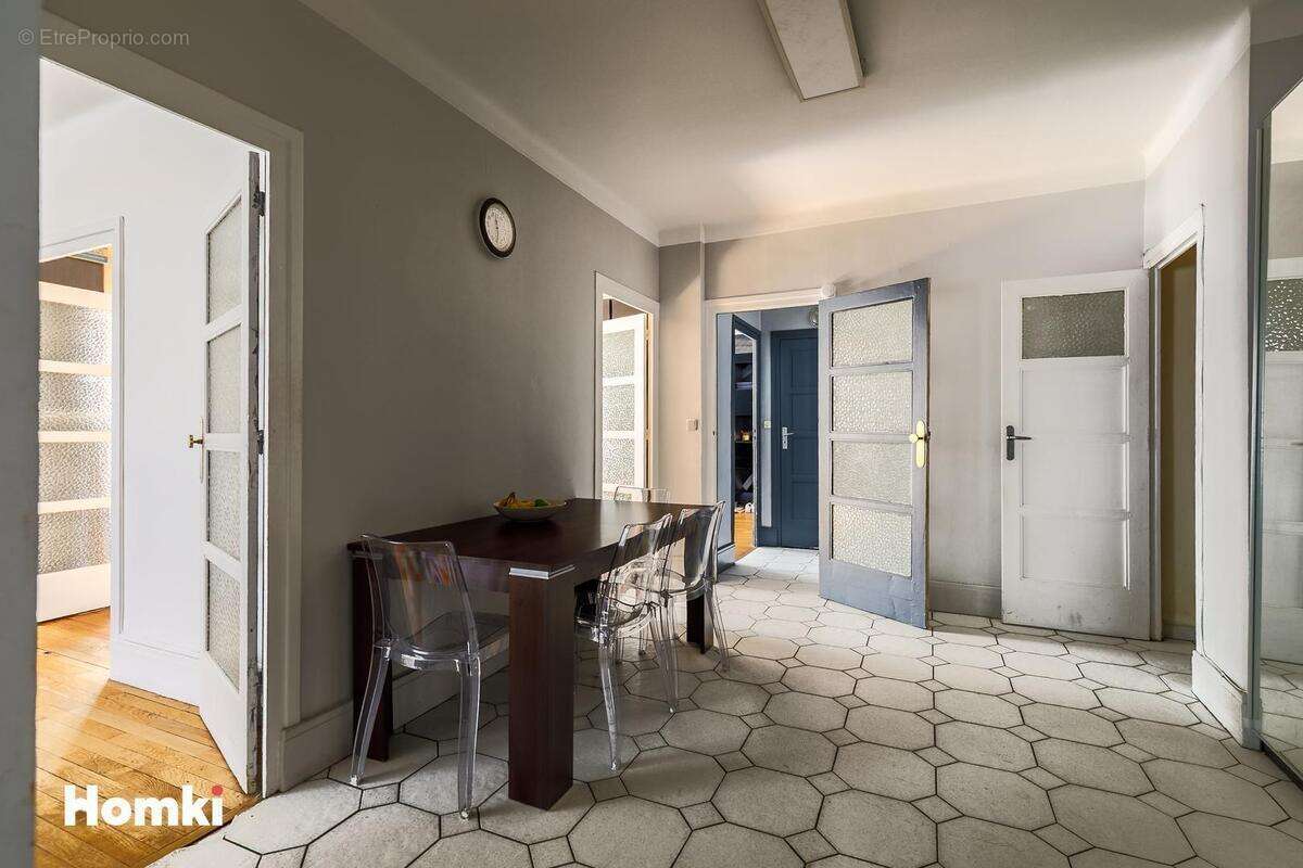 Appartement à LYON-7E