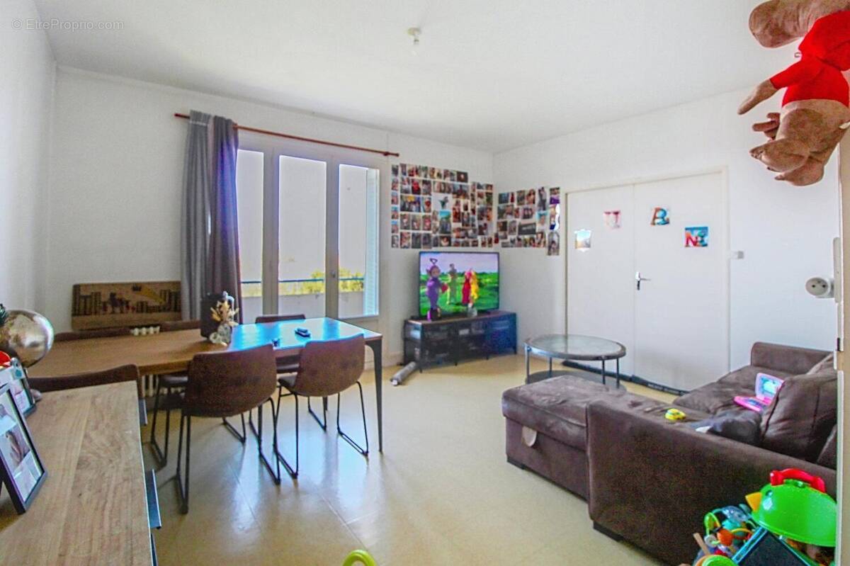 Photo 1 - Appartement à MONTCEAU-LES-MINES