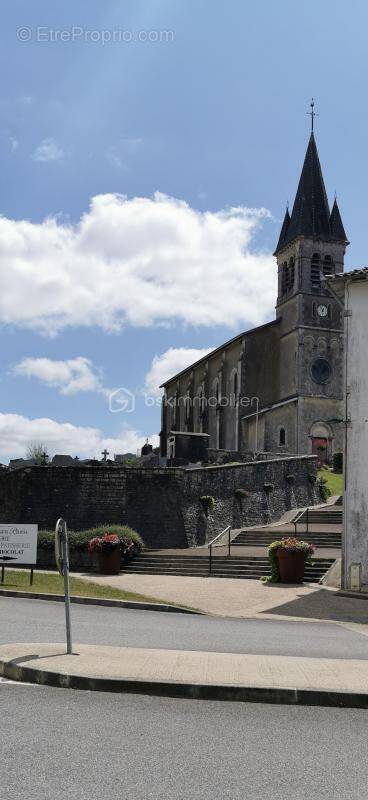 Terrain à RIVIERE-SAAS-ET-GOURBY