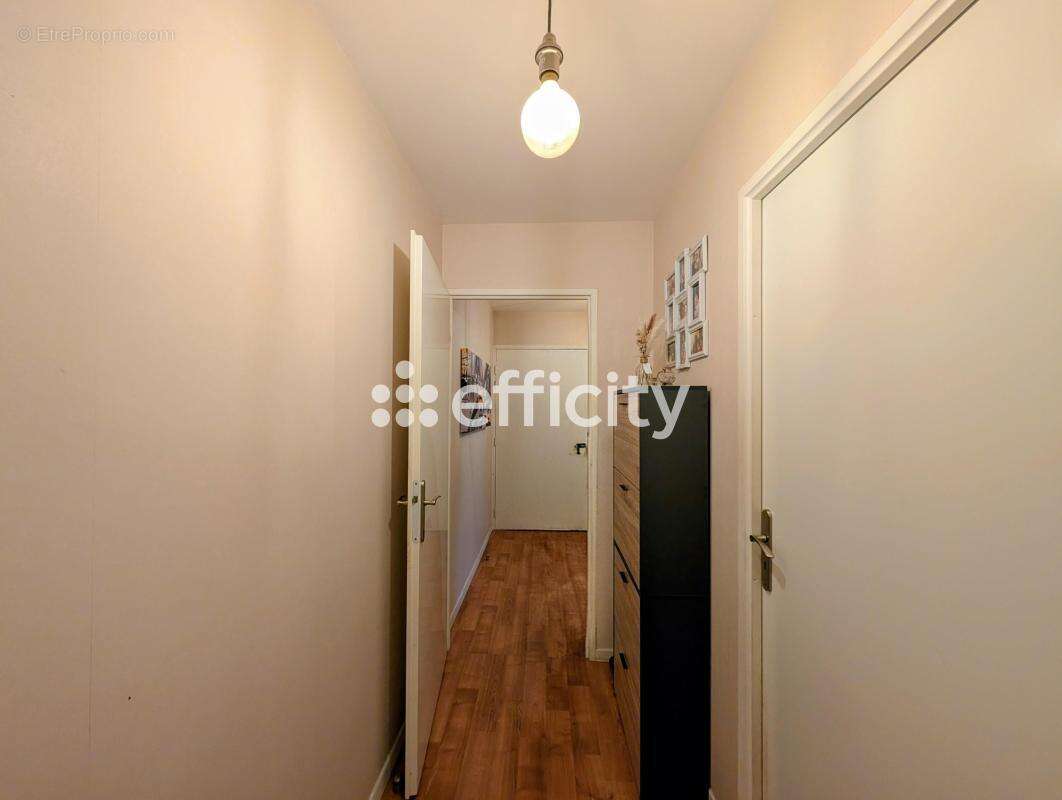 Appartement 66 m² à Epinay-Sur-Seine  - photo 9
