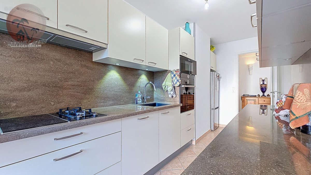 Appartement à LE CANNET