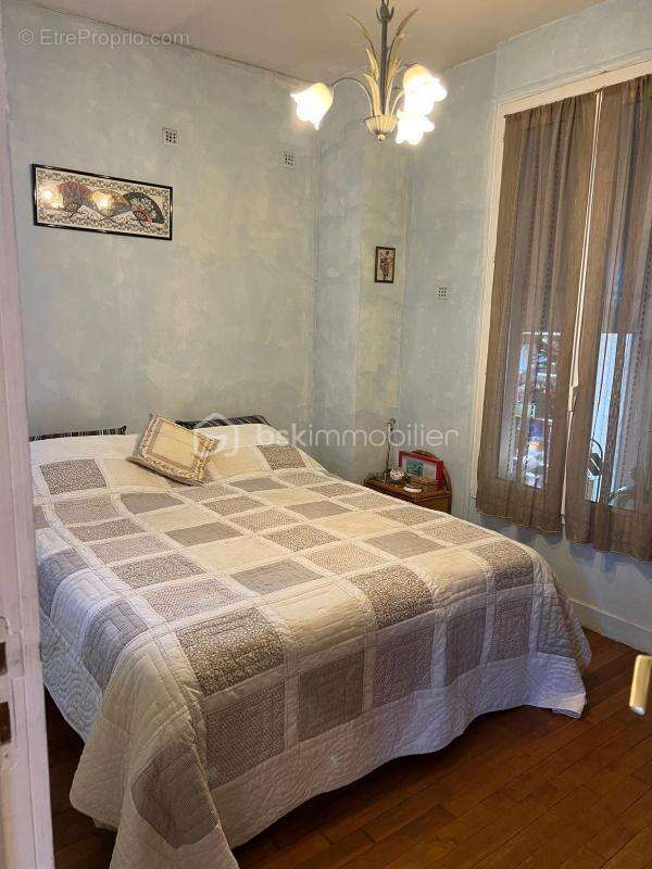 Maison + Studio indépendant + Jardin + Stationnements - photo 10