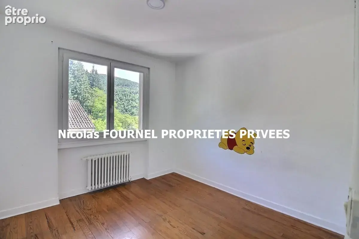 Maison Le Chambon Feugerolles 11 pièce(s) 231.86 m2 - photo 10