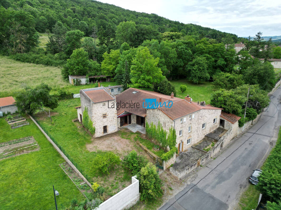 Maison à LEZOUX