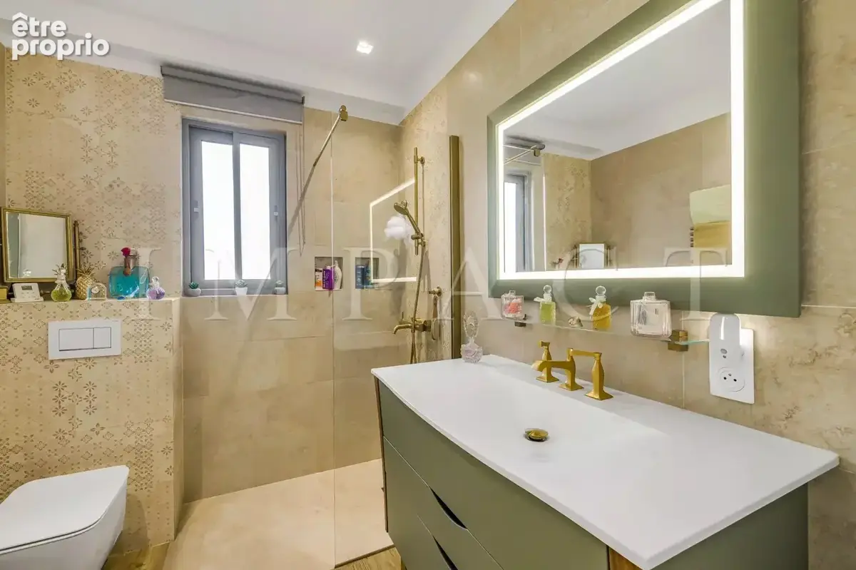 Cannes Broussailles,  Maison entièrement rénovée avec 4 chambres - photo 12