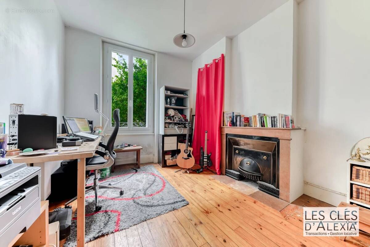 Appartement à LYON-8E