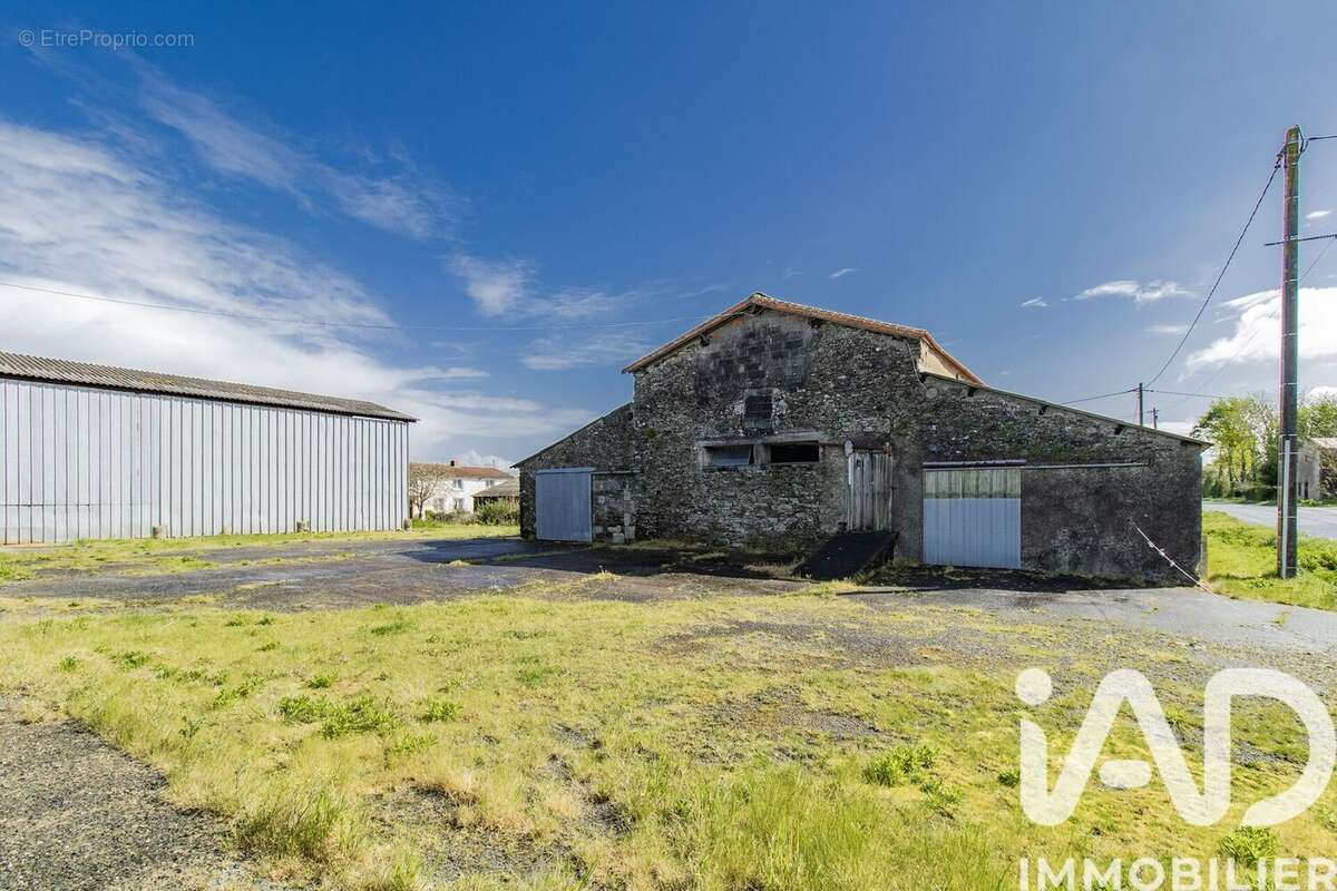 Photo 2 - Maison à CHAVAGNES-EN-PAILLERS