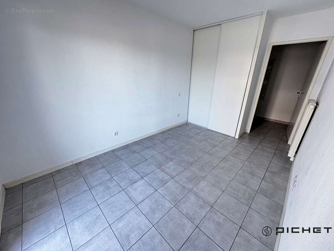Appartement à LE BOUSCAT