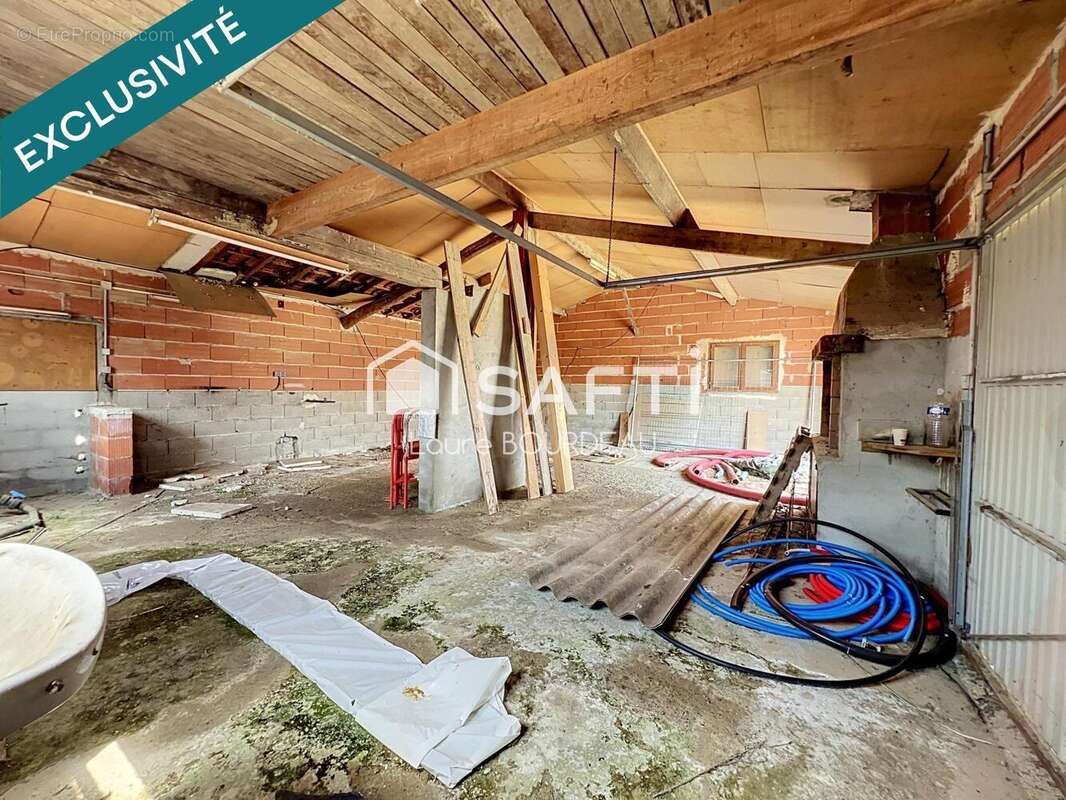 Maison 123 m² à Saint-Jory  - photo 6