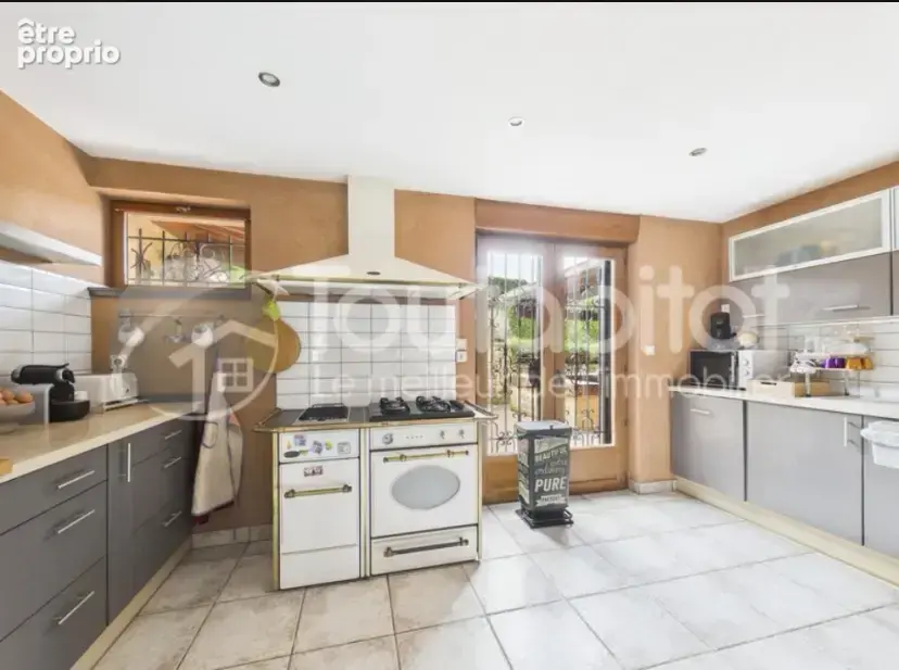 Maison 352 m² à Donchery  - photo 31