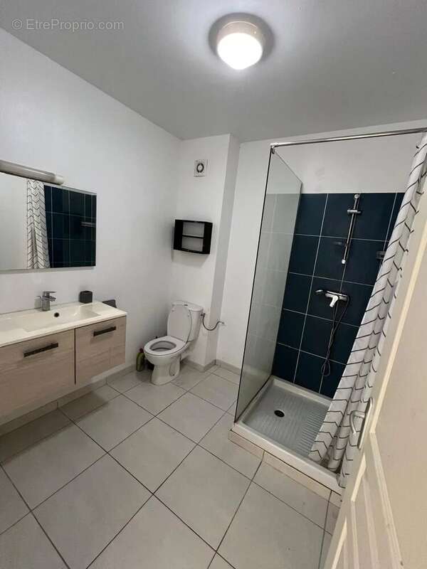 Appartement à REMIRE-MONTJOLY