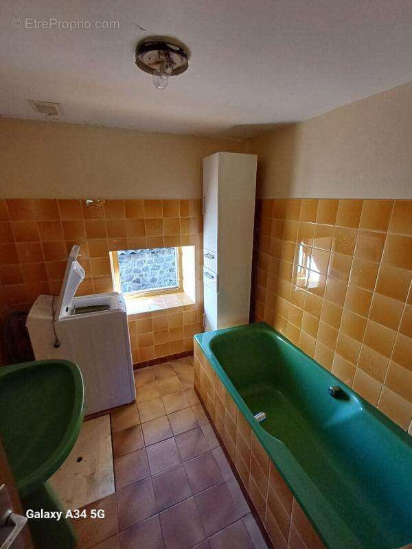 Maison en pierres de 103m² - photo 13