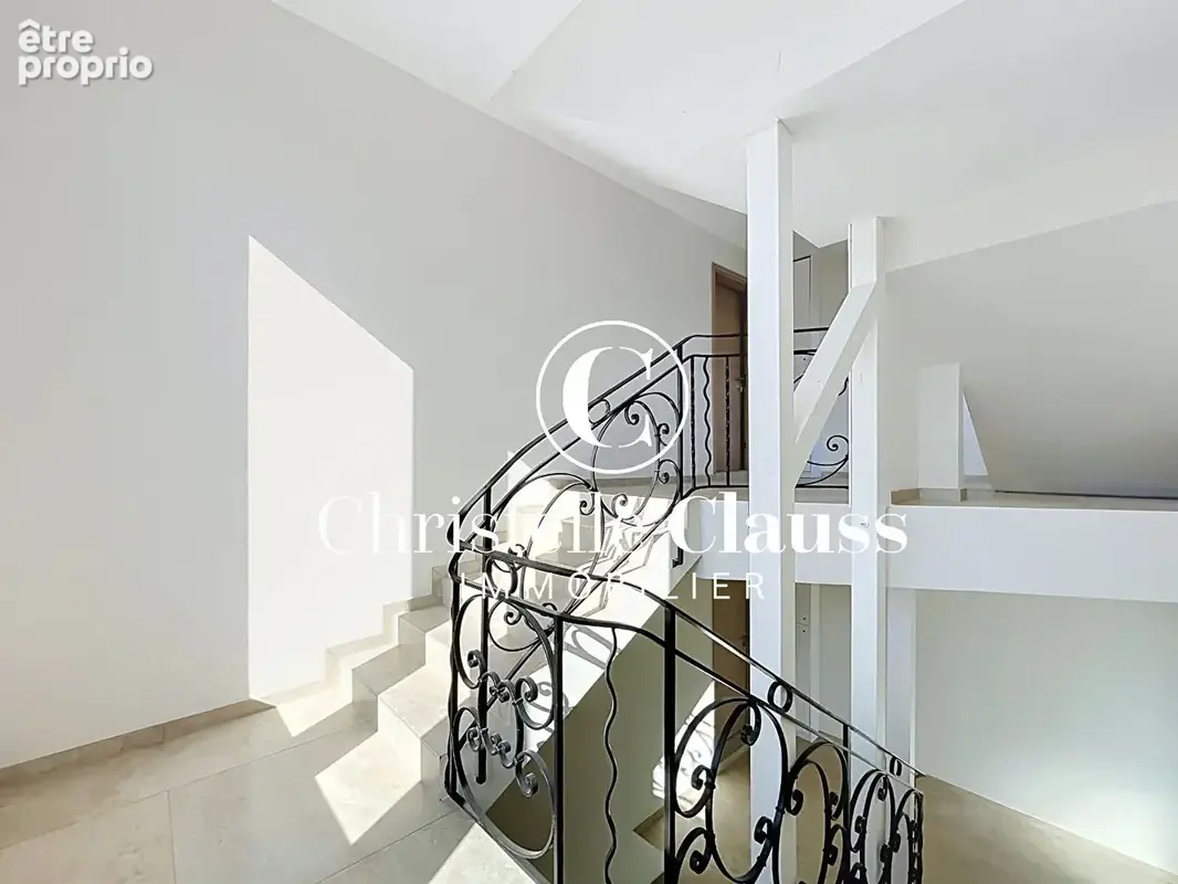 Magnifique appartement 130 m² rénové à neuf ? 3 chambres, suite parentale & balcons - photo 14