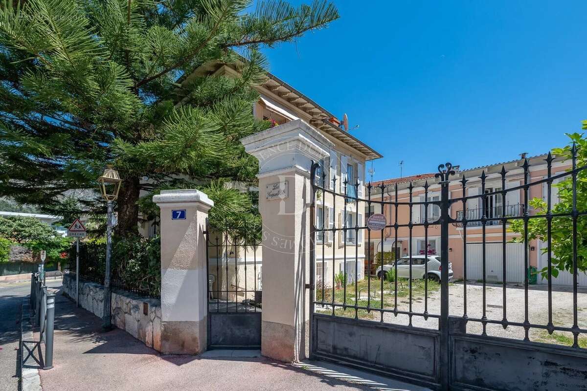 Appartement à BEAULIEU-SUR-MER