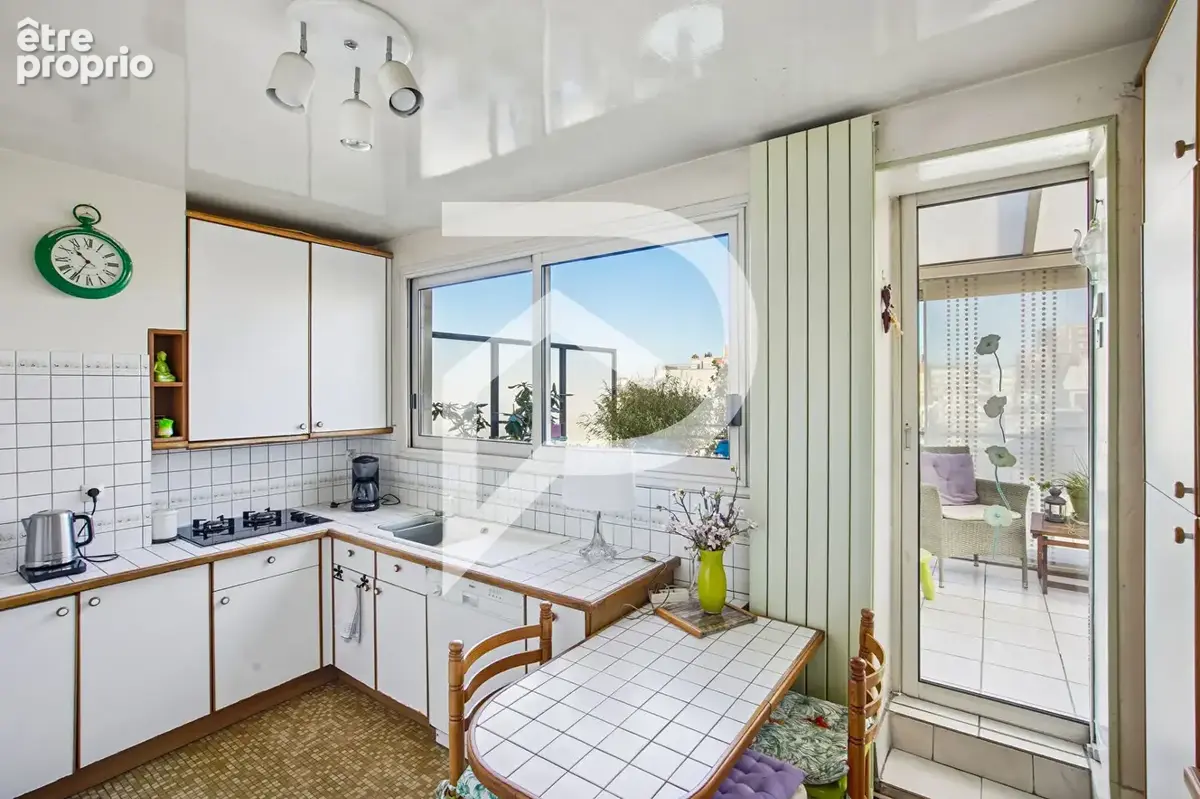 Appartement Colombes 3 pièces 62 m2 avec Terrasse, Véranda, Cave et Parking - photo 3