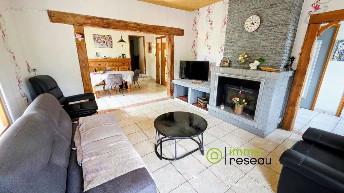 Maison 105 m² à Saint-Michel  - photo 9
