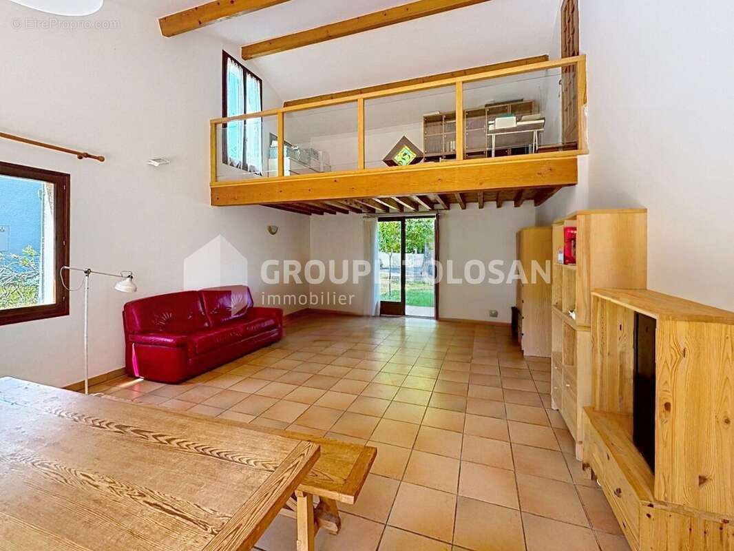 Maison à SAINT-ORENS-DE-GAMEVILLE