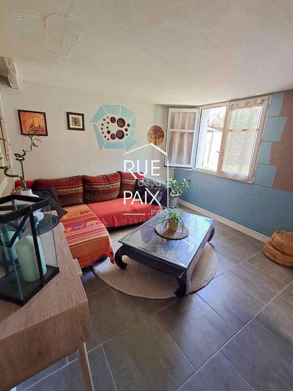 Maison à THURE