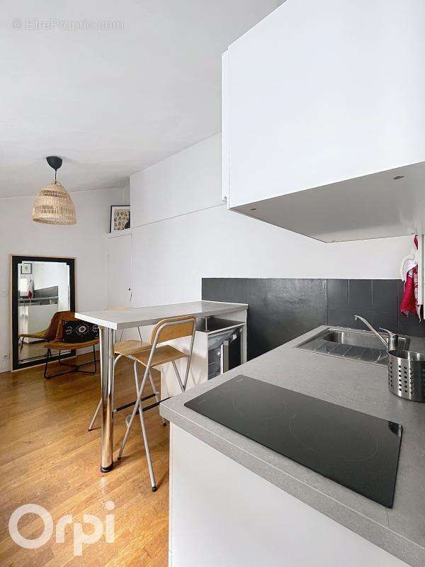 Appartement à PARIS-6E