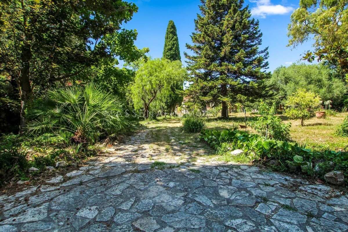 Maison à CAGNES-SUR-MER
