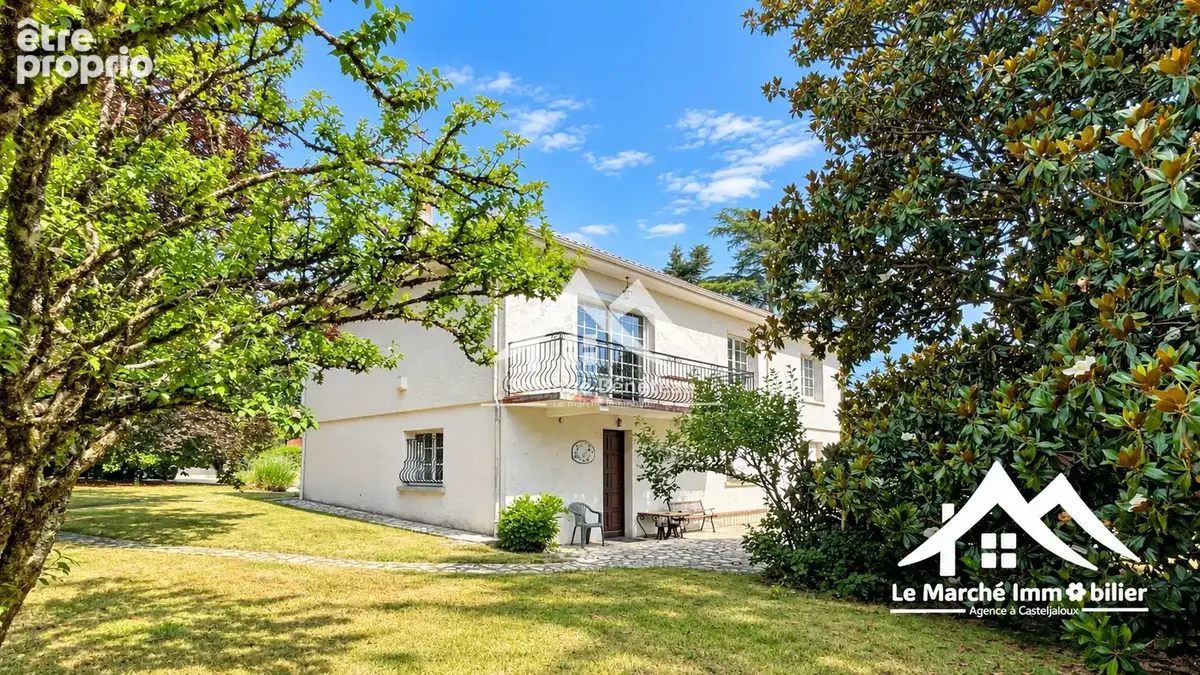 À Casteljaloux, une maison familiale avec jardin, calme et proximité du centre - photo 1