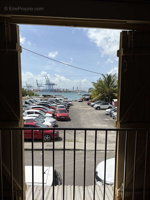 Maison à POINTE-A-PITRE