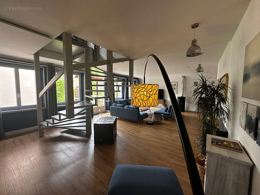 Appartement à LONS-LE-SAUNIER