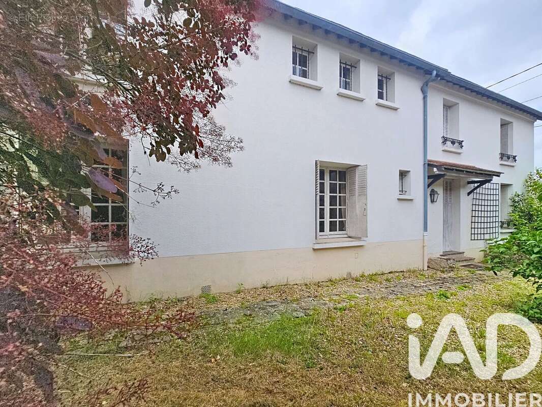 Photo 2 - Maison à SAINT-GERMAIN-SUR-MORIN