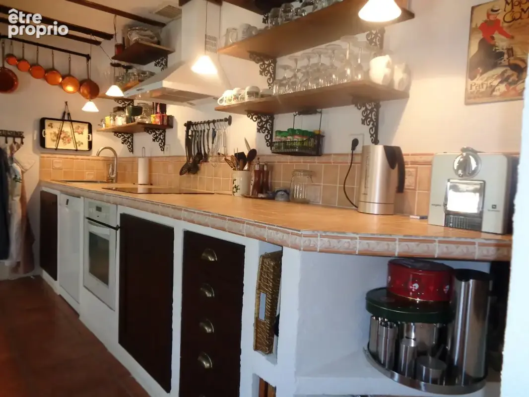 Maison de village en pierre offrant une vue imprenable - photo 5
