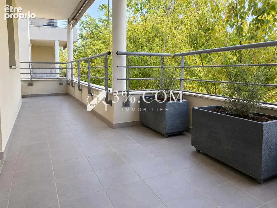 SOYONS - Appartement 99m2 - Terrasse - 3 chambres - 2 garage - photo 5