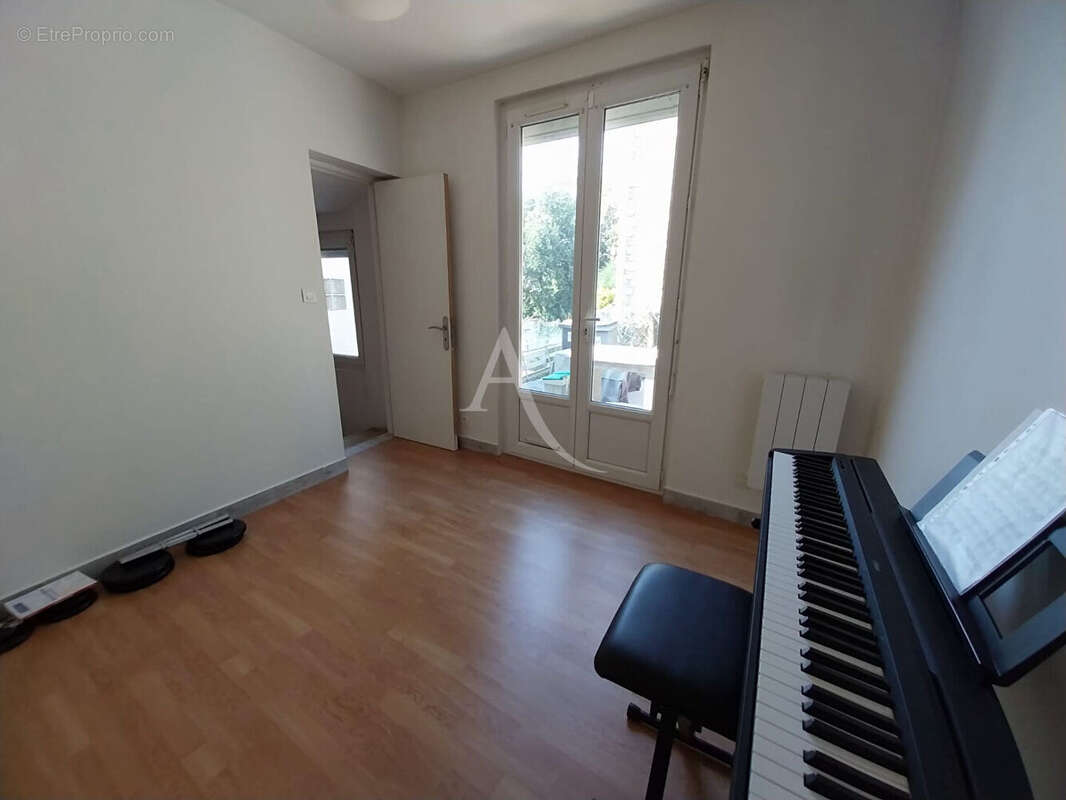 Maison à MEULAN
