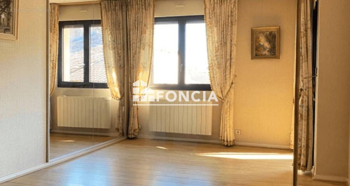 Appartement à VILLENEUVE-SUR-LOT