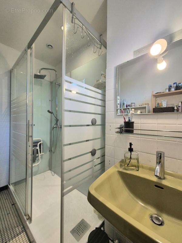 Maison à SAINT-MARTIN-DE-SESCAS