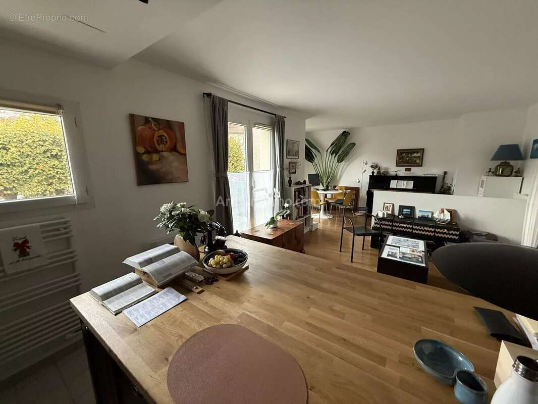 Appartement à SOISY-SUR-SEINE