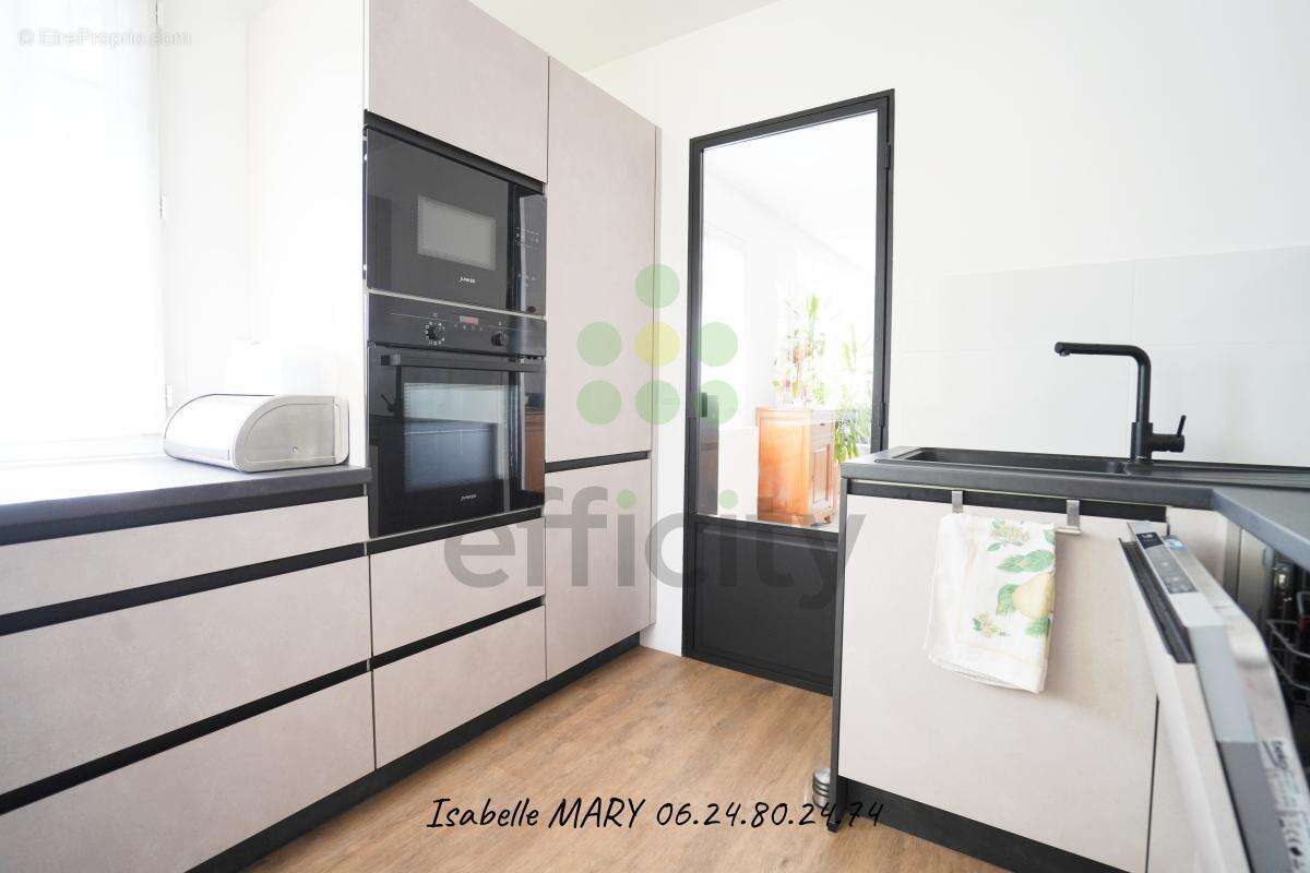 Maison à FRESNES