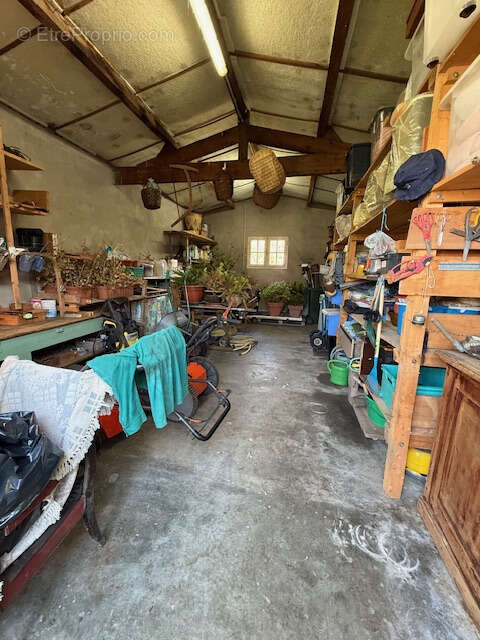 Maison plain pied 2 chambres plein centre avec garage - photo 7