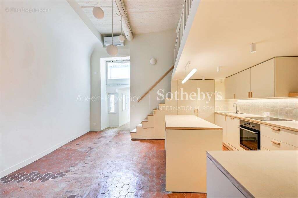 Appartement à AIX-EN-PROVENCE