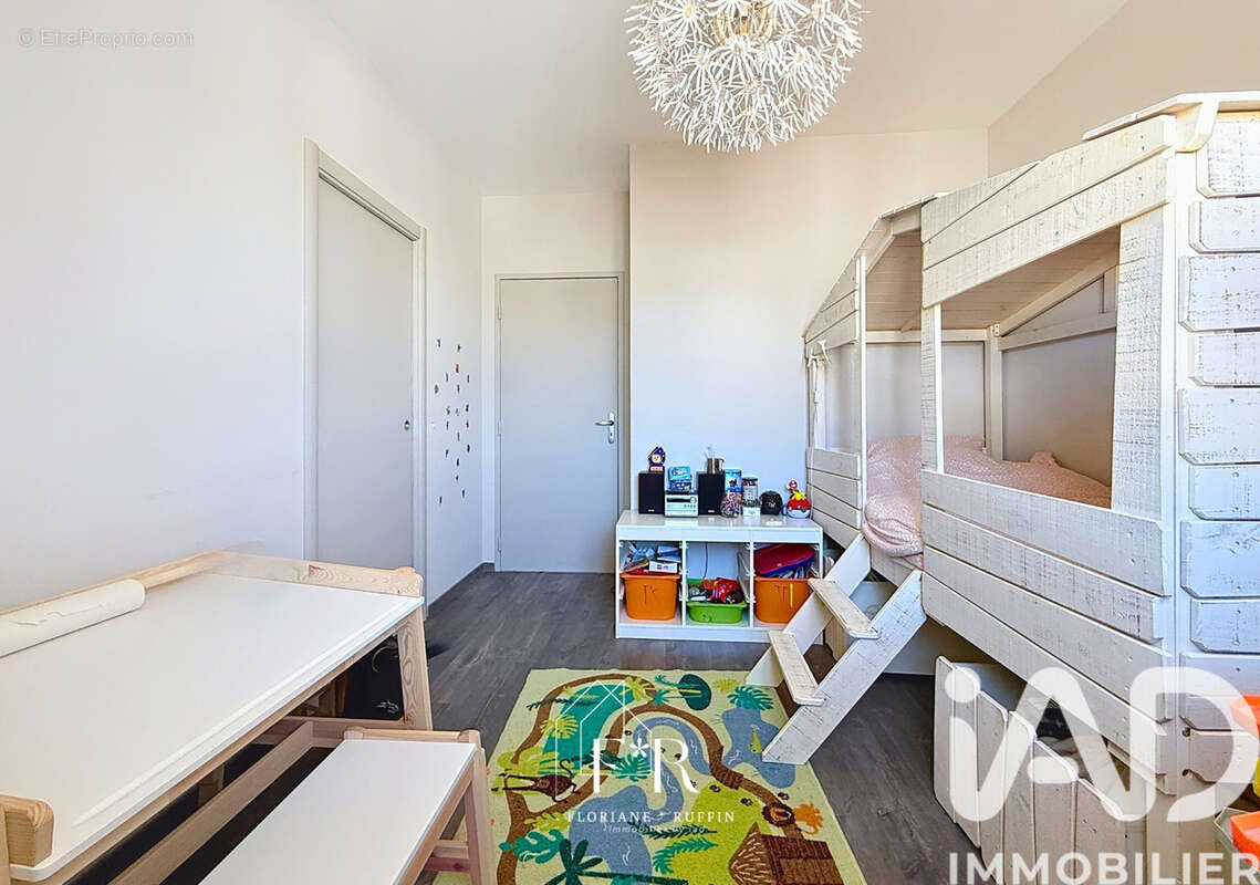 Photo 7 - Maison à LE PONTET