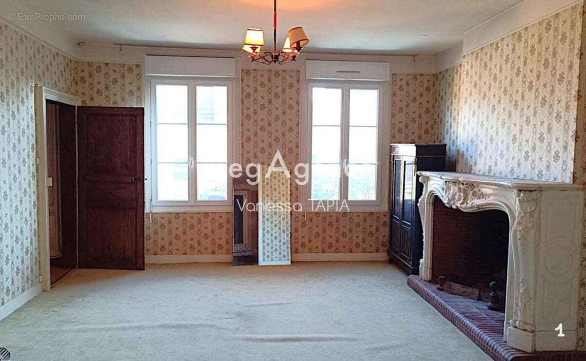 Maison à ROMILLY-SUR-SEINE